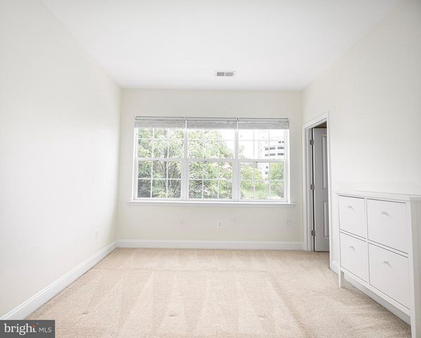15 WILLOW AVE, Towson, MD 21286