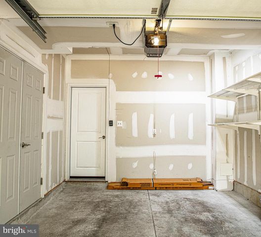 15 WILLOW AVE, Towson, MD 21286