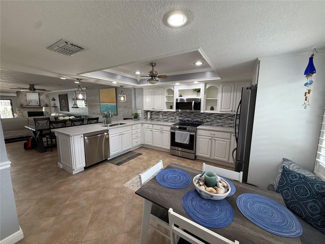 513 HAVEN POINT DRIVE 0, Treasure Island, FL 33706