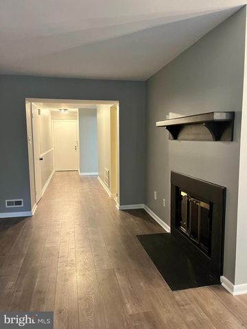 306A KELLY CV, Mount Laurel, NJ 08054