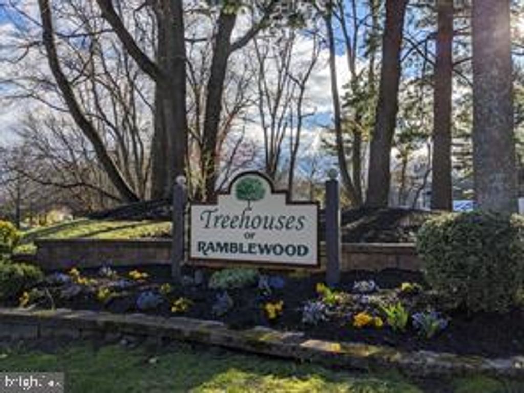 306A KELLY CV, Mount Laurel, NJ 08054