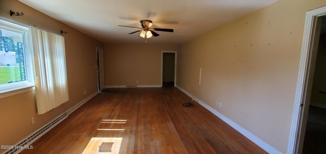 505 Lakeview Drive, Murfreesboro, NC 27855