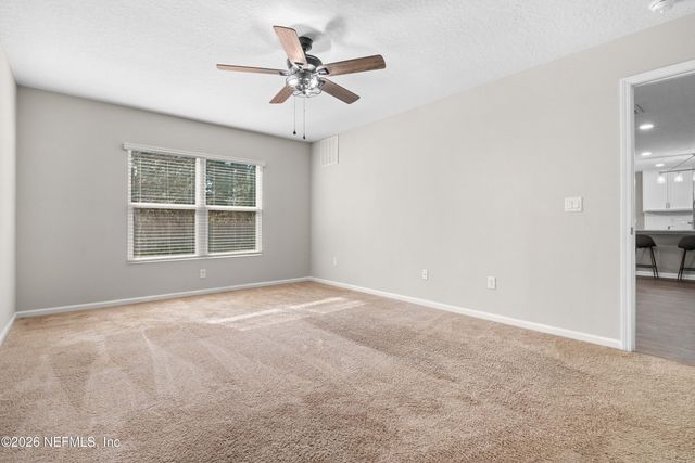 12390 CHERRY BLUFF Drive, Jacksonville, FL 32218