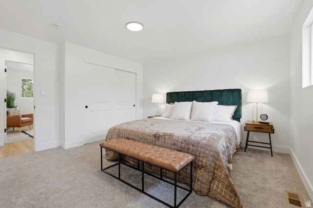 8643 S VAQUERO DR, Sandy, UT 84094