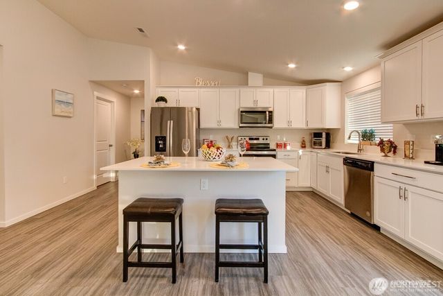 27 Jonagold Lane, Manson, WA 98831