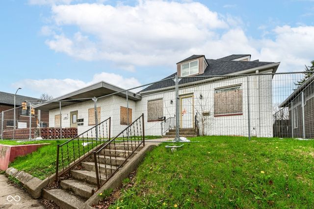 2605 Shelby Street, Indianapolis, IN 46203