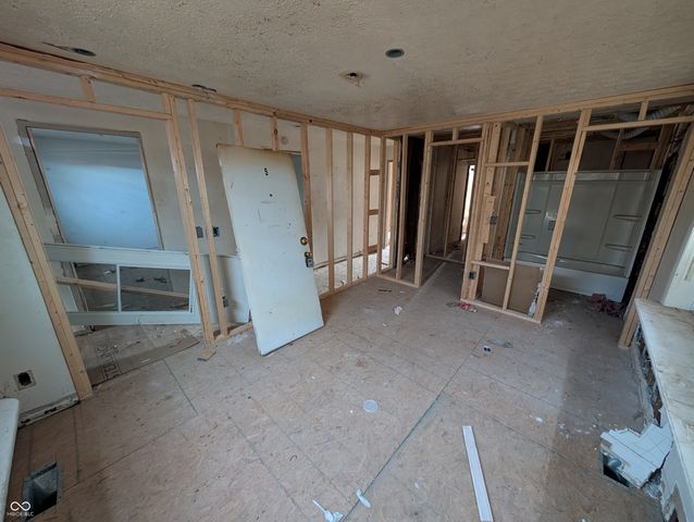 2605 Shelby Street, Indianapolis, IN 46203