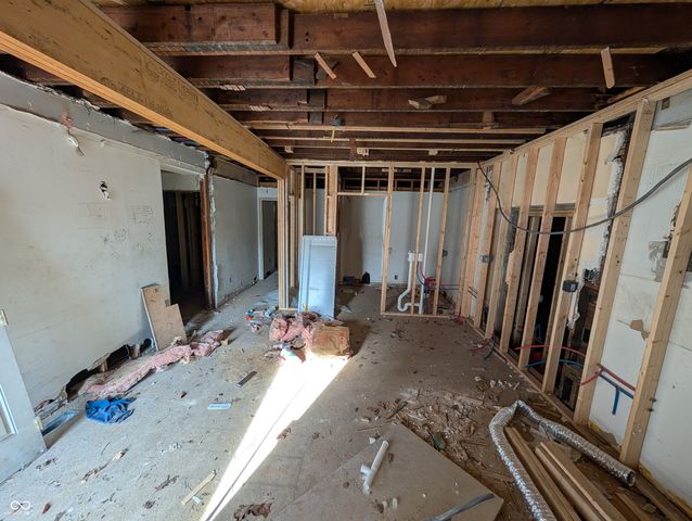 2605 Shelby Street, Indianapolis, IN 46203