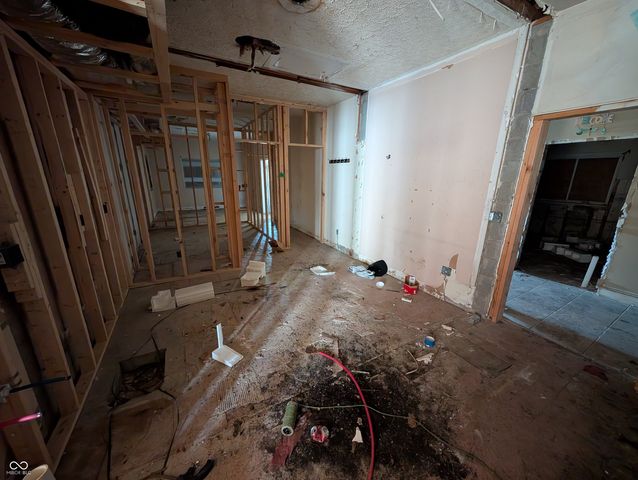 2605 Shelby Street, Indianapolis, IN 46203