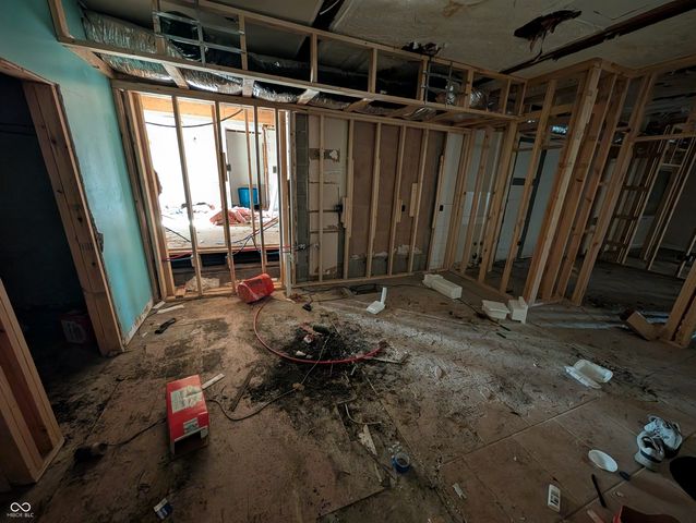 2605 Shelby Street, Indianapolis, IN 46203