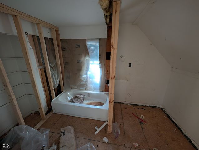 2605 Shelby Street, Indianapolis, IN 46203