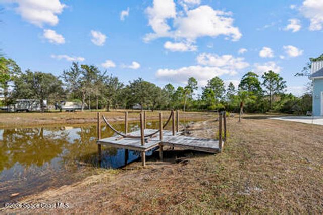 2205 Arnold Lane, Malabar, FL 32950