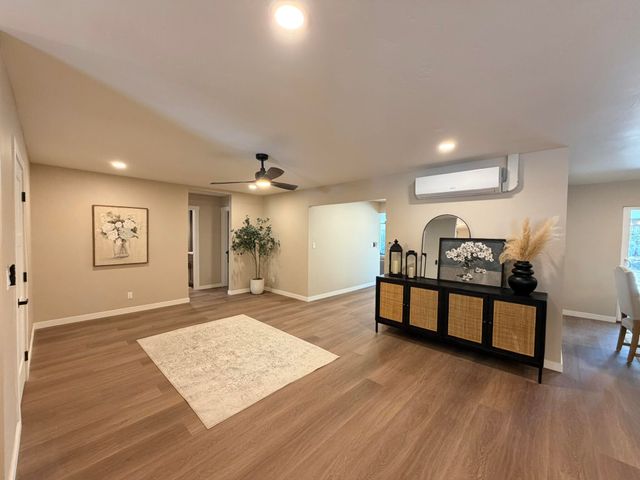 20 Green Valley Lane, Belen, NM 87002
