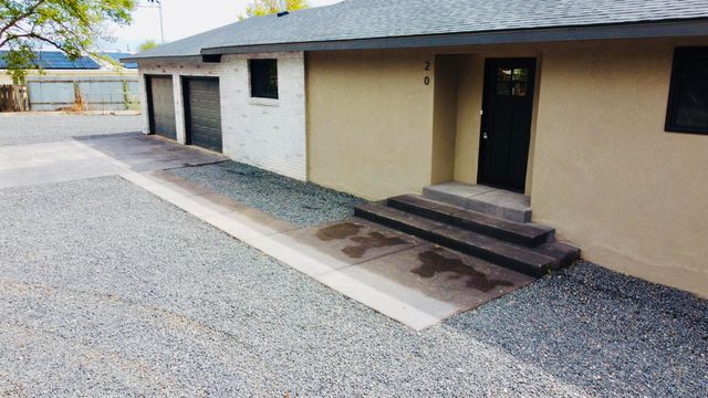 20 Green Valley Lane, Belen, NM 87002
