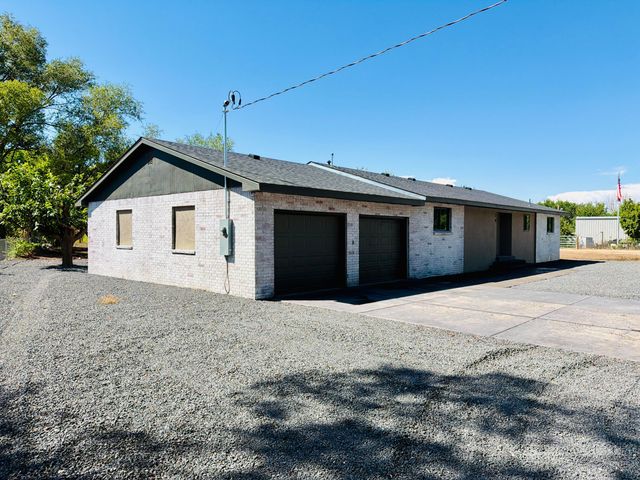 20 Green Valley Lane, Belen, NM 87002