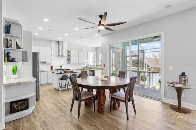2106 PELICAN COURT, Tarpon Springs, FL 34689