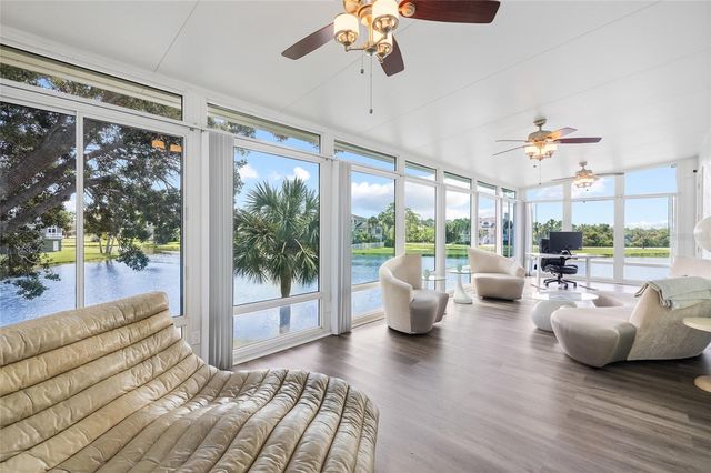 2106 PELICAN COURT, Tarpon Springs, FL 34689