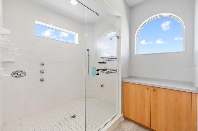 2106 PELICAN COURT, Tarpon Springs, FL 34689