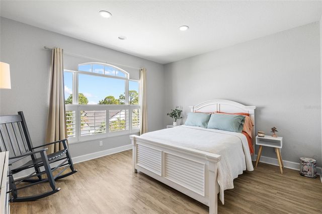 2106 PELICAN COURT, Tarpon Springs, FL 34689