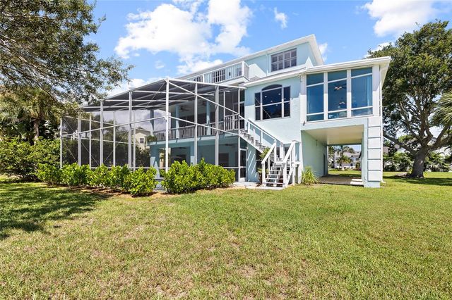 2106 PELICAN COURT, Tarpon Springs, FL 34689