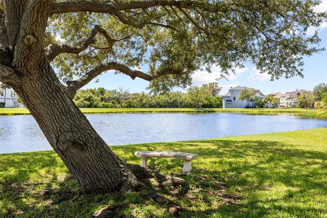 2106 PELICAN COURT, Tarpon Springs, FL 34689