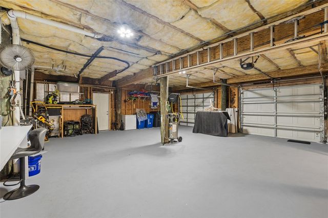 2106 PELICAN COURT, Tarpon Springs, FL 34689