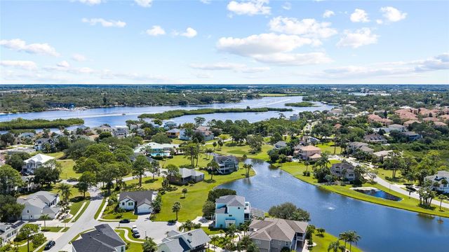 2106 PELICAN COURT, Tarpon Springs, FL 34689