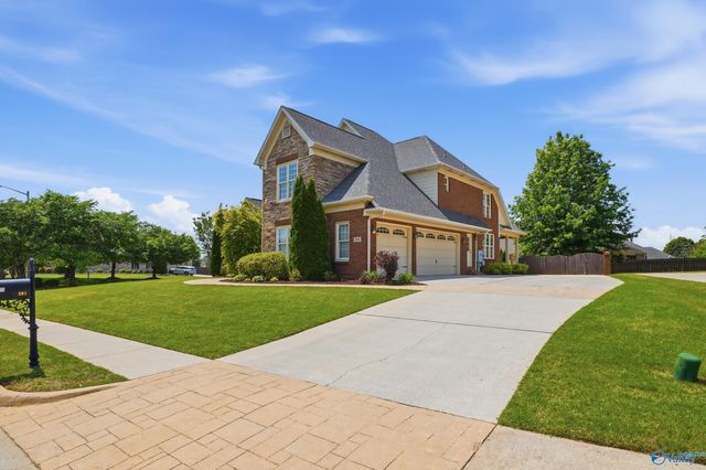 201 Hawks Crest Drive, Madison, AL 35757