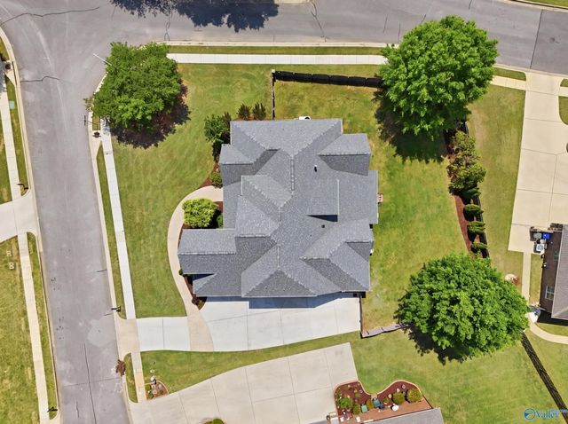 201 Hawks Crest Drive, Madison, AL 35757