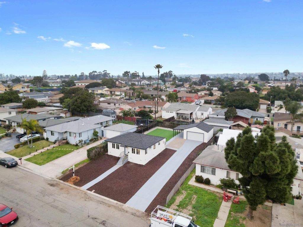 1347 Costa Ave, Chula Vista, CA 91911