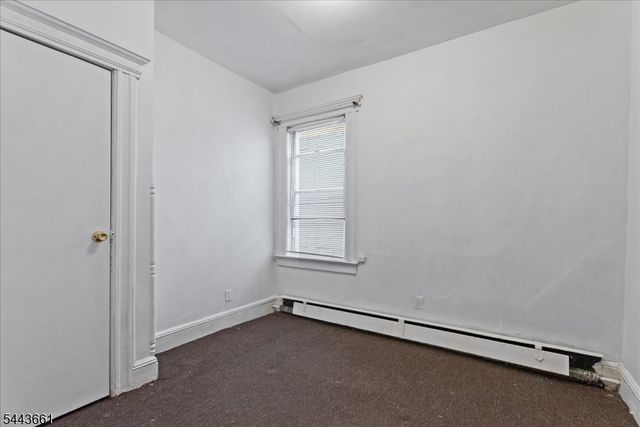 86 Clendenny Ave, Jersey City, NJ 07304