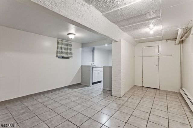 86 Clendenny Ave, Jersey City, NJ 07304