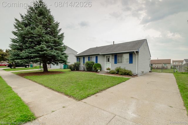16222 Hillsbriar Drive, Romulus, MI 48174