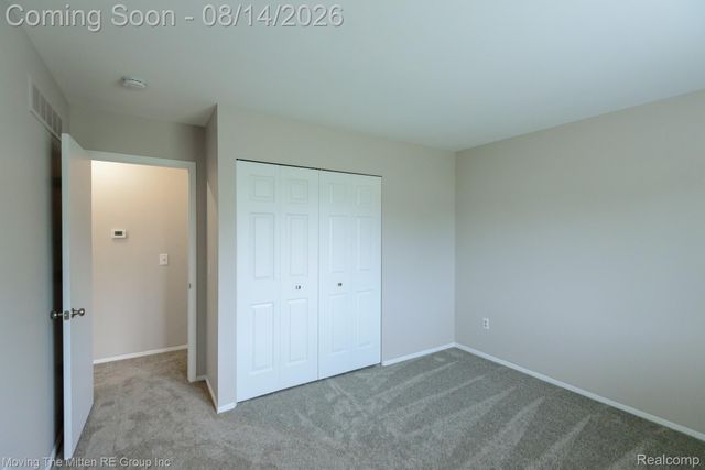 16222 Hillsbriar Drive, Romulus, MI 48174