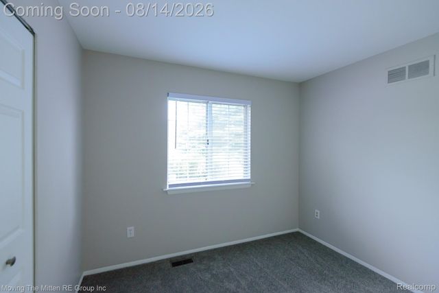 16222 Hillsbriar Drive, Romulus, MI 48174