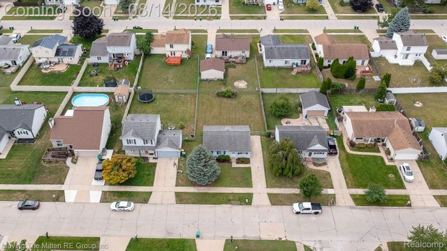 16222 Hillsbriar Drive, Romulus, MI 48174