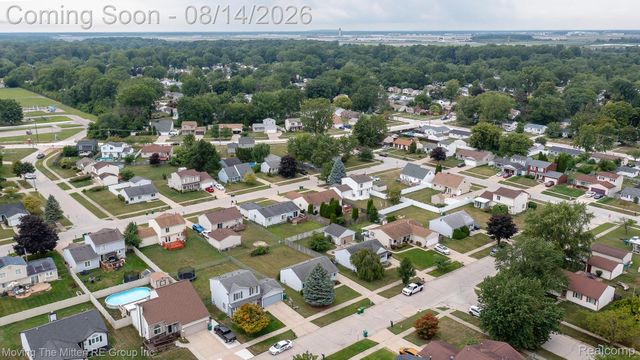 16222 Hillsbriar Drive, Romulus, MI 48174