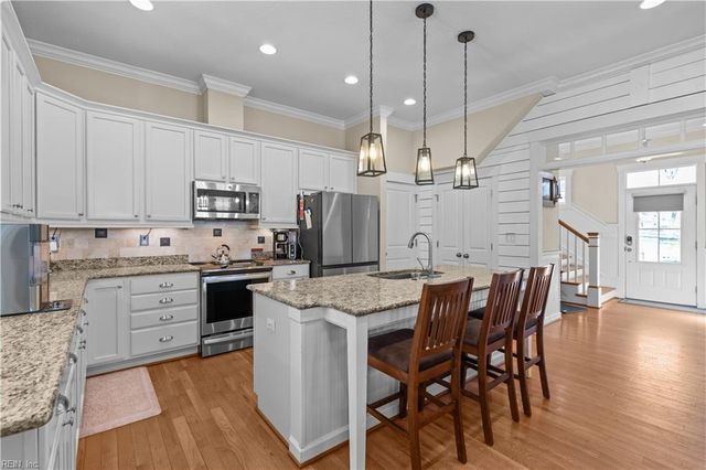 1844 Rockwood DR, Chesapeake, VA 23323