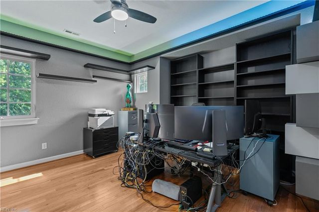 1844 Rockwood DR, Chesapeake, VA 23323