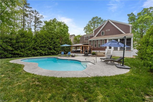 1844 Rockwood DR, Chesapeake, VA 23323