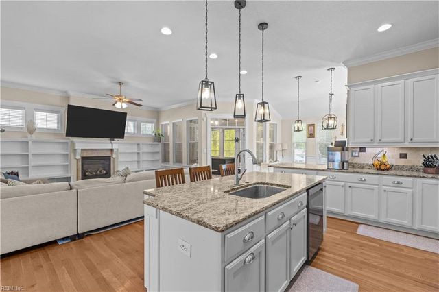 1844 Rockwood DR, Chesapeake, VA 23323