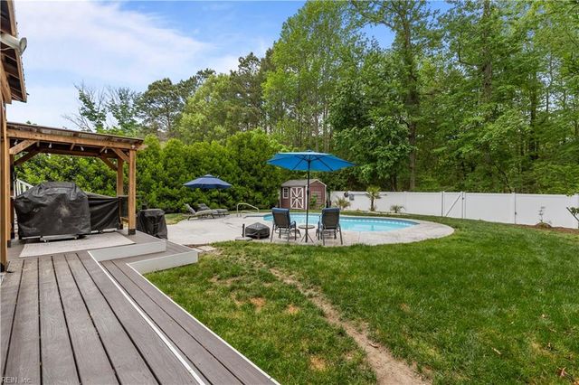 1844 Rockwood DR, Chesapeake, VA 23323