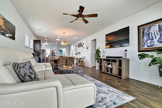 3640 Old Sand Mine Drive, Wilmington, NC 28412