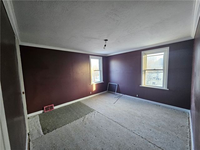 417 Bairdford Rd, West Deer, PA 15006