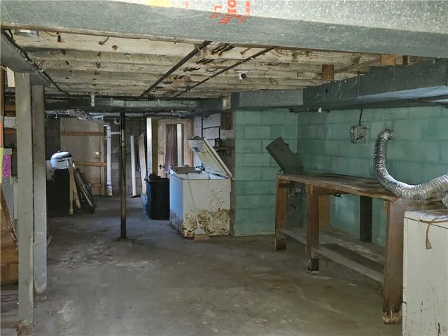 417 Bairdford Rd, West Deer, PA 15006