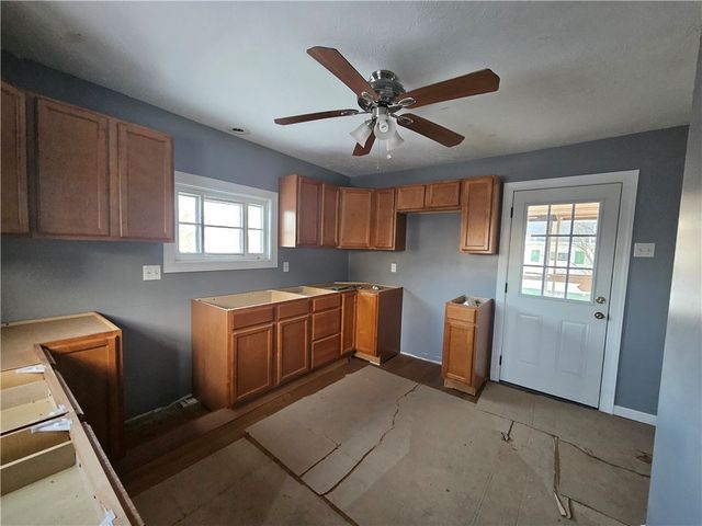 417 Bairdford Rd, West Deer, PA 15006