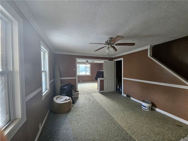 417 Bairdford Rd, West Deer, PA 15006