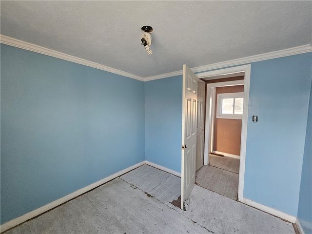 417 Bairdford Rd, West Deer, PA 15006