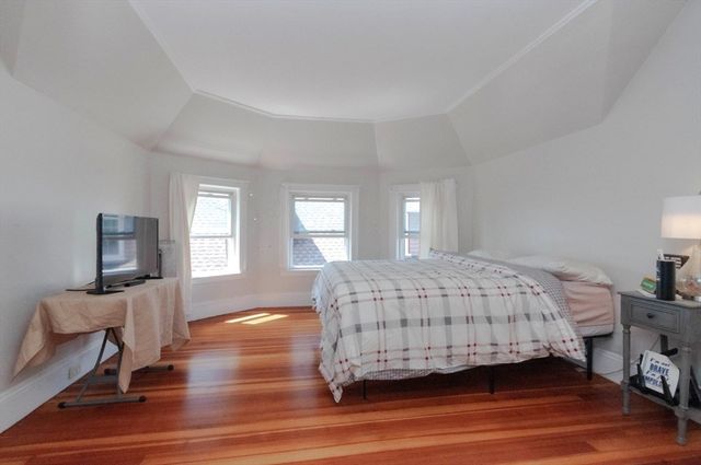 22 Welles Ave, Boston, MA 02124