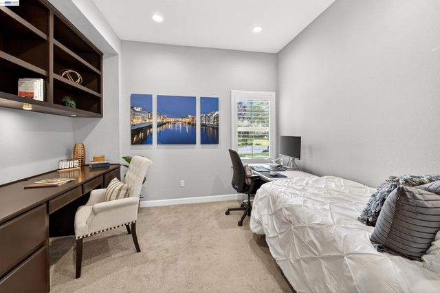 558 Montori Ct, Pleasanton, CA 94566
